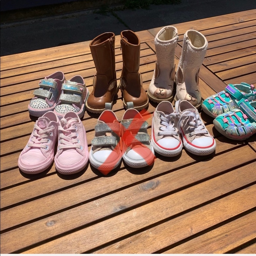 Toddler girl 5c shoes bundle ( converse cat&jack)